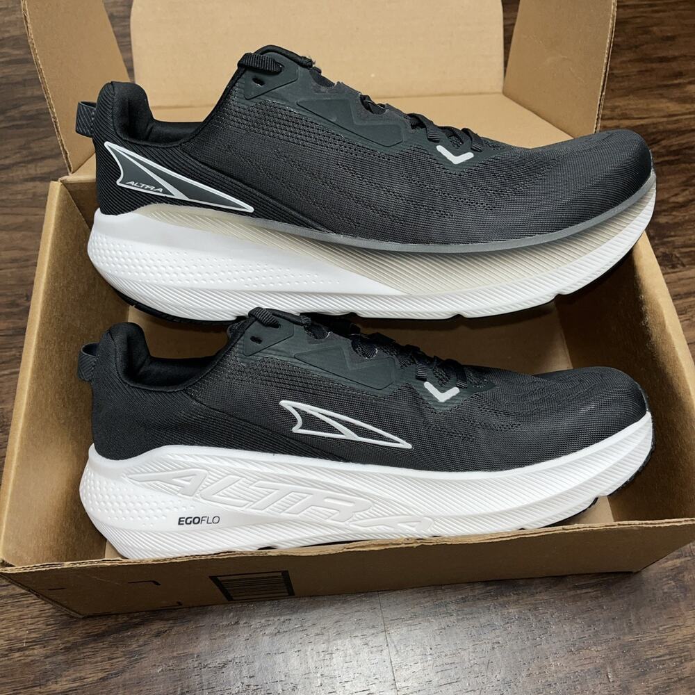 Brand New Men’s Altra FWD Via Road Running Black And White Shoes Size 10.5